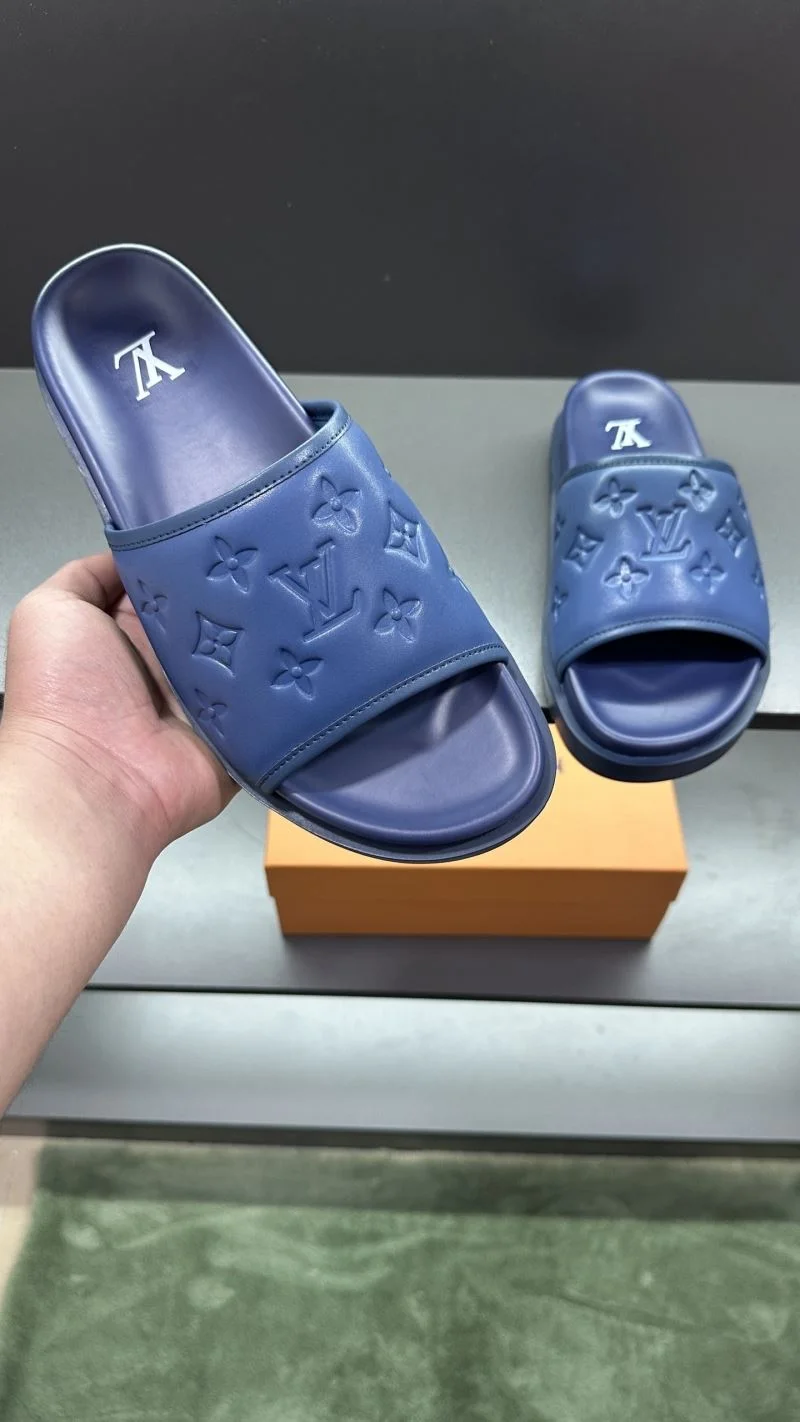 Louis Vuitton Slippers Durable 30497