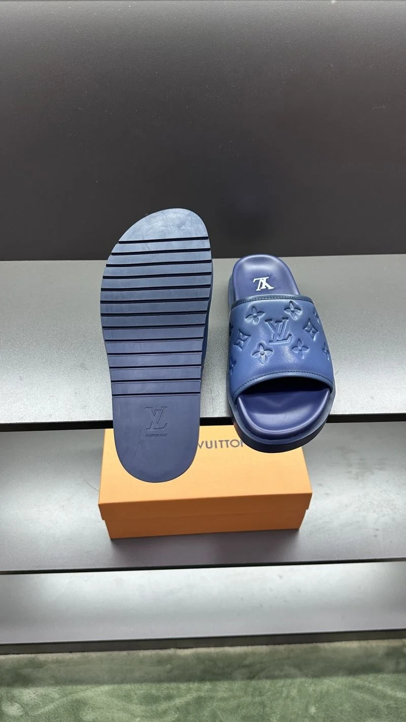 Louis Vuitton Slippers Durable 30497
