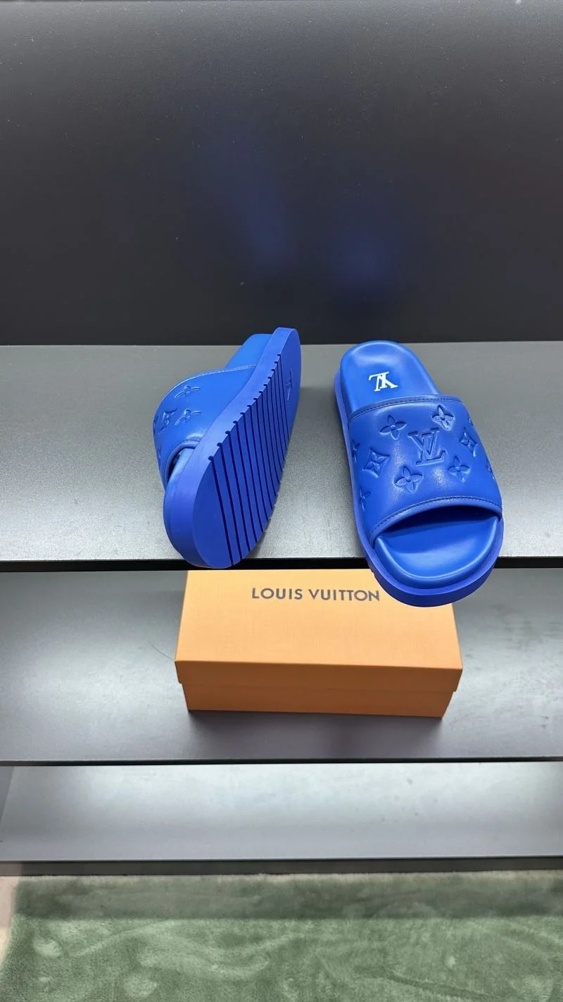 Louis Vuitton Slippers WeatherProof 30494