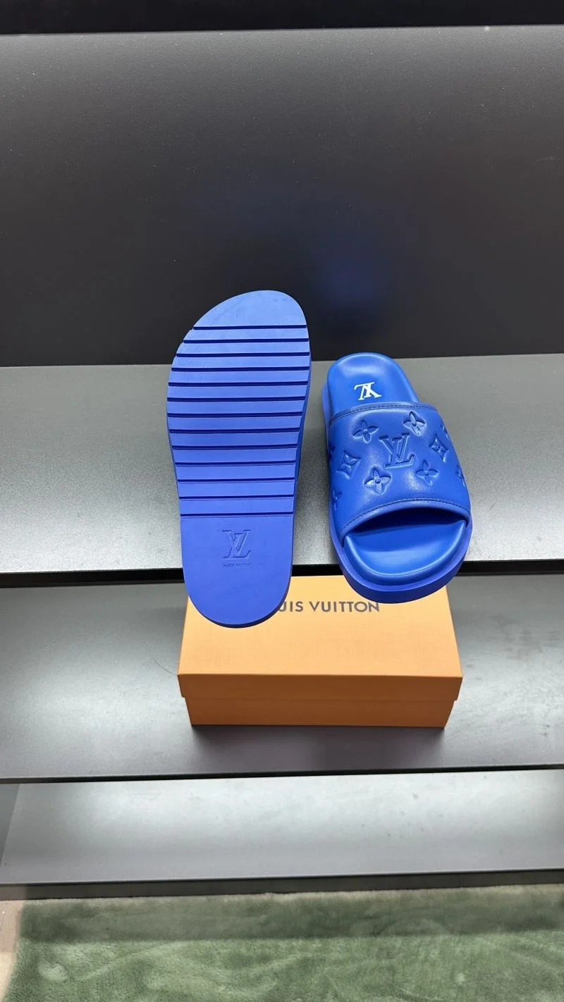 Louis Vuitton Slippers WeatherProof 30494