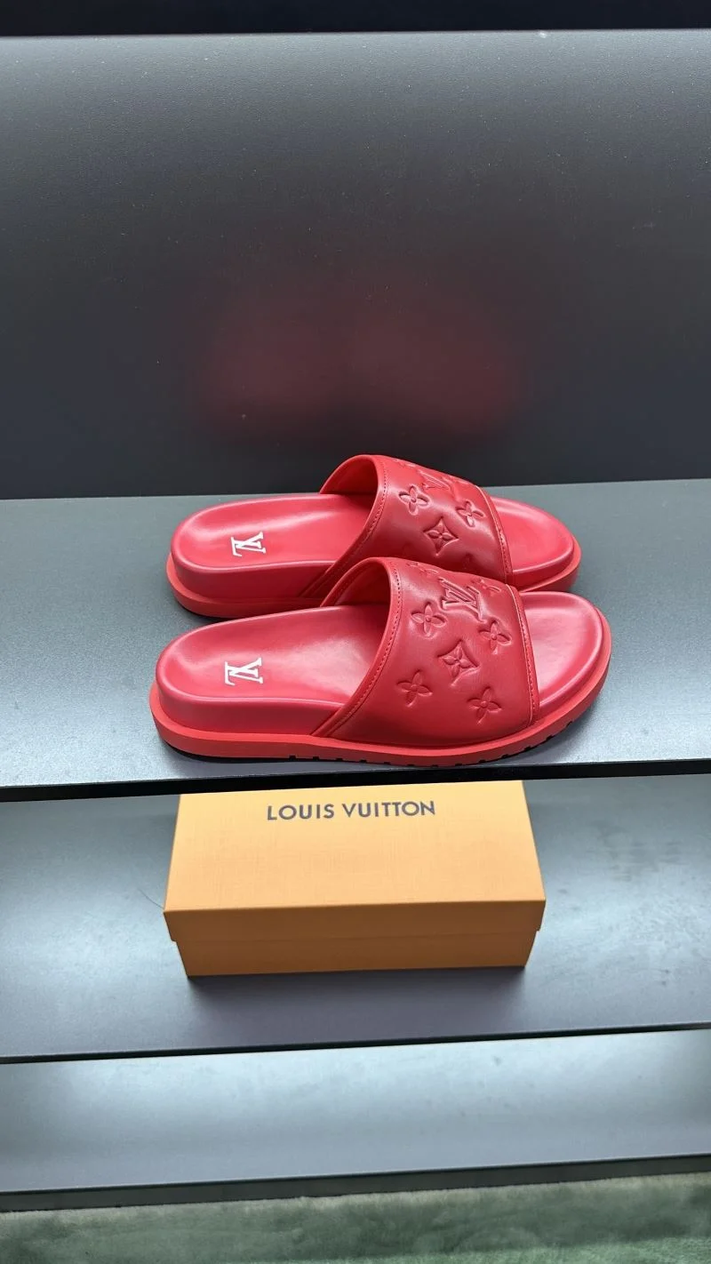 Thermal Louis Vuitton Slippers 30486