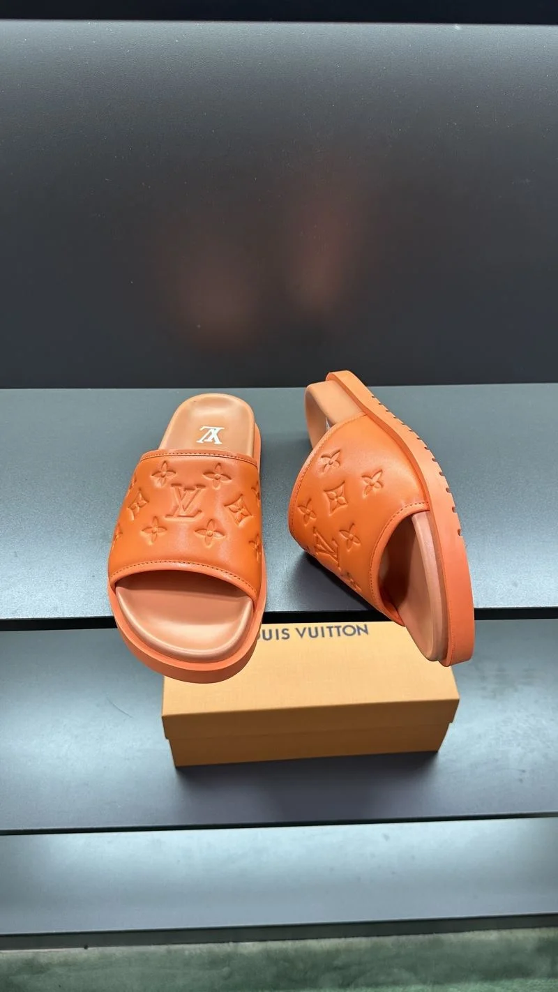 Louis Vuitton Slippers Soft 30495