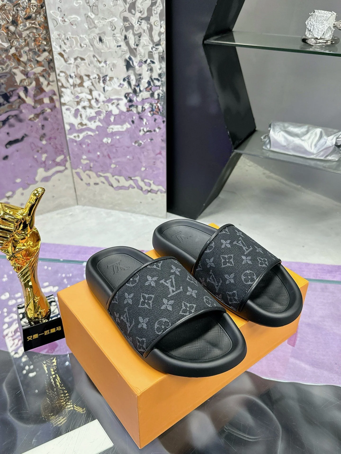 Louis Vuitton Slippers HighPerformance 31588