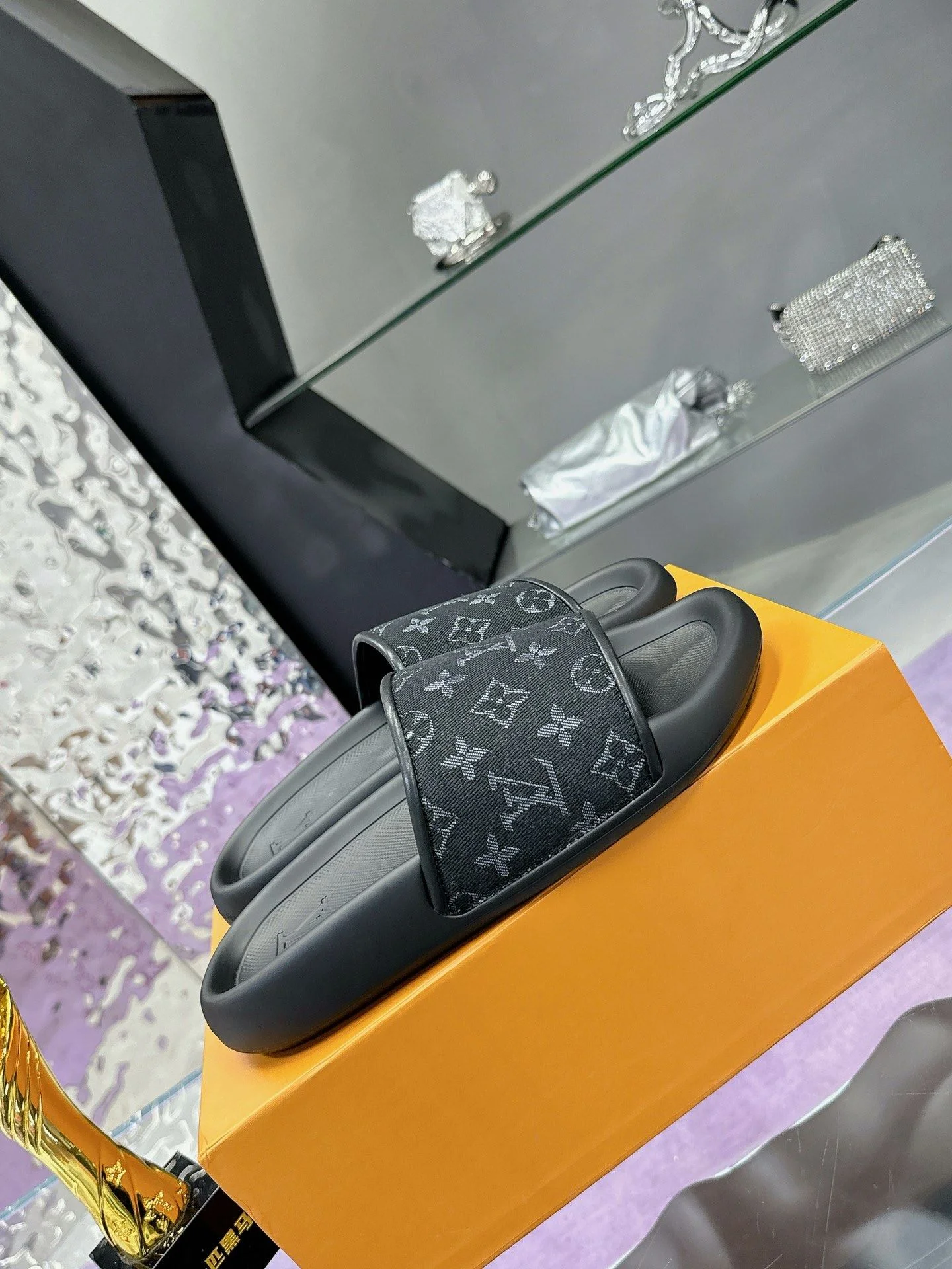 Louis Vuitton Slippers HighPerformance 31588