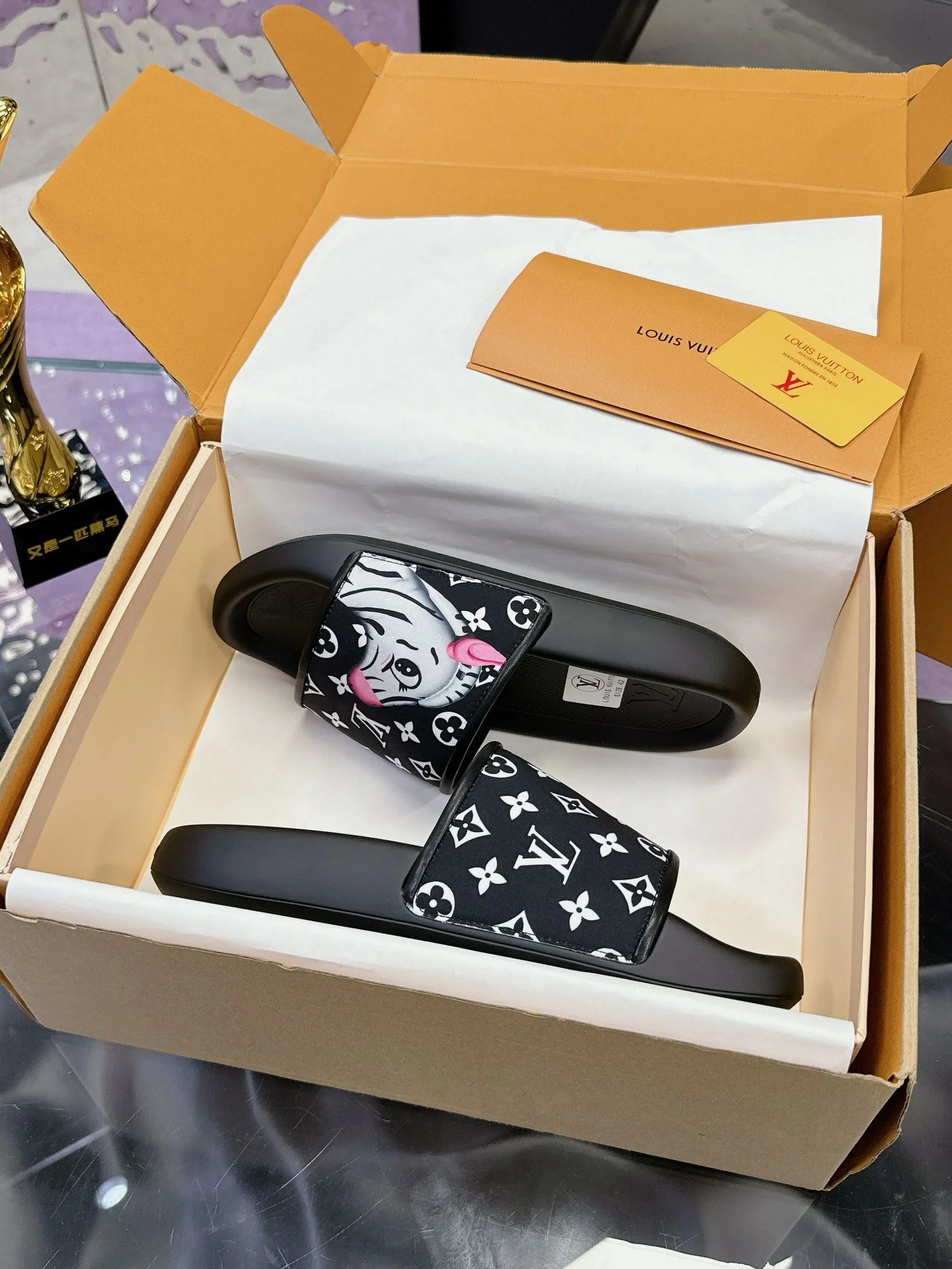 Affordable Louis Vuitton Slippers 31591
