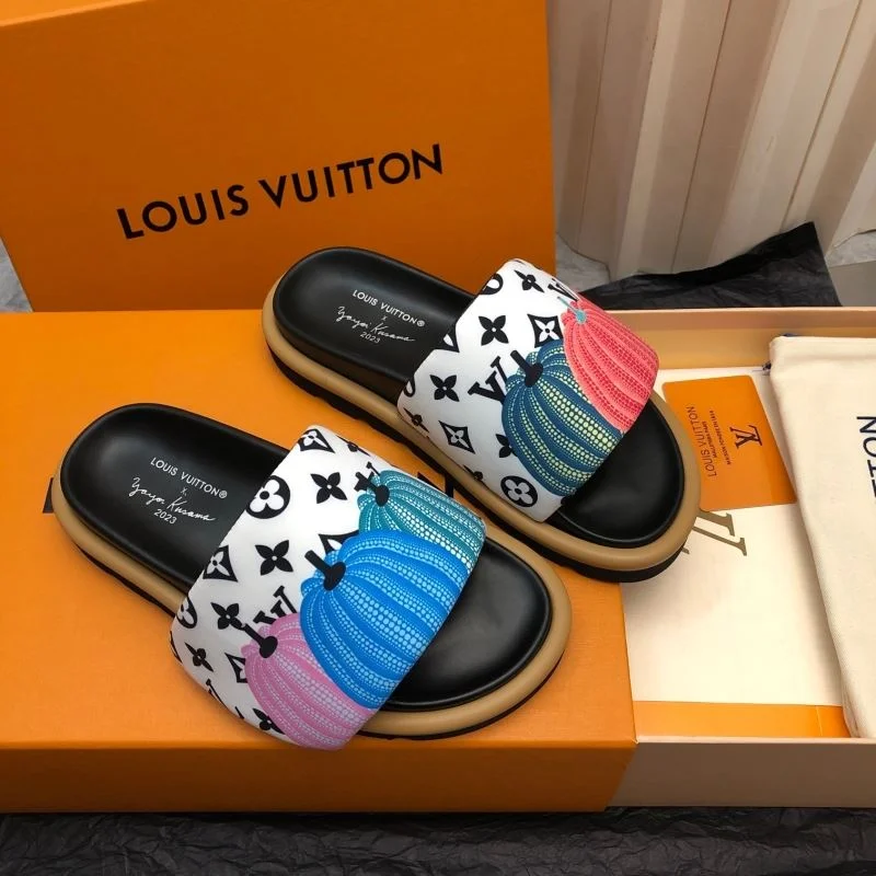 Louis Vuitton Slippers Cozy 32240
