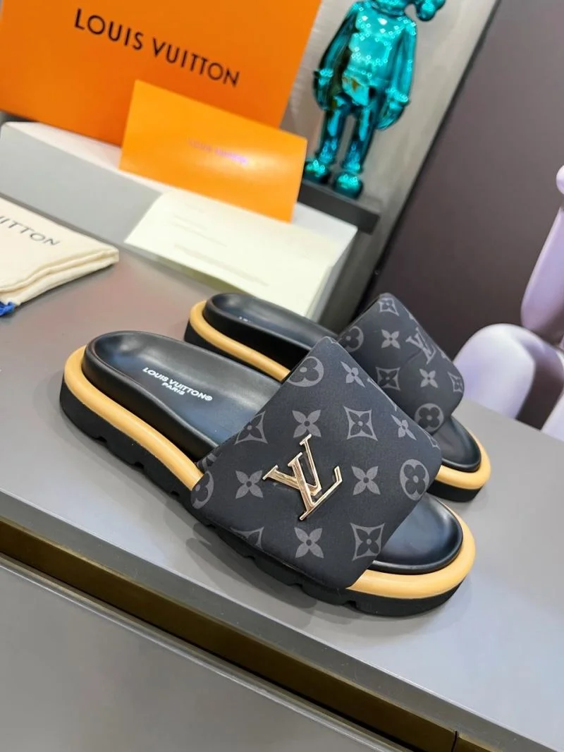QuickDry Louis Vuitton Slippers 32221