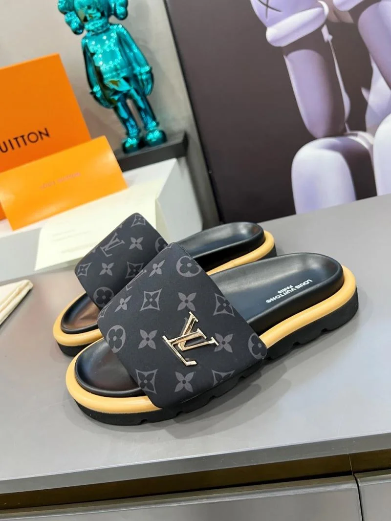 QuickDry Louis Vuitton Slippers 32221