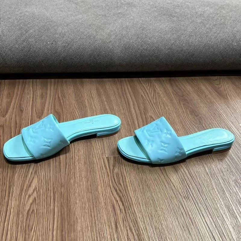 Louis Vuitton Slippers Durable 32220