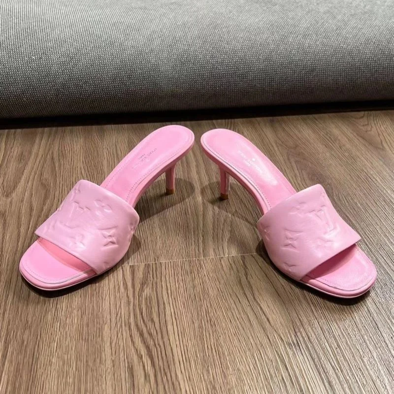 Louis Vuitton Slippers Sophisticated 32214