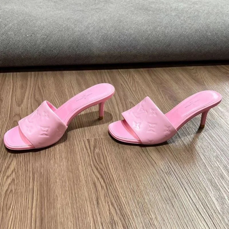 Louis Vuitton Slippers Sophisticated 32214