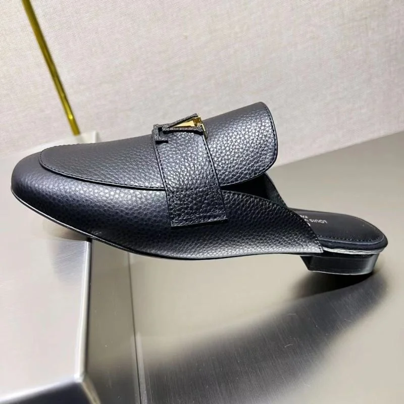Louis Vuitton Slippers Classic 32218