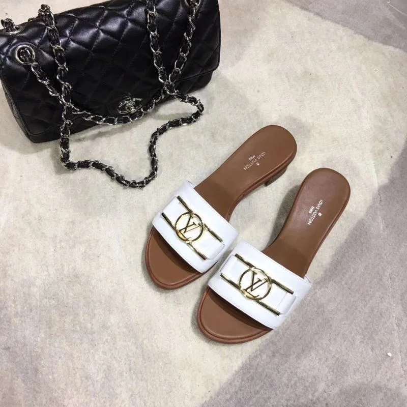 Soft Louis Vuitton Slippers 32210