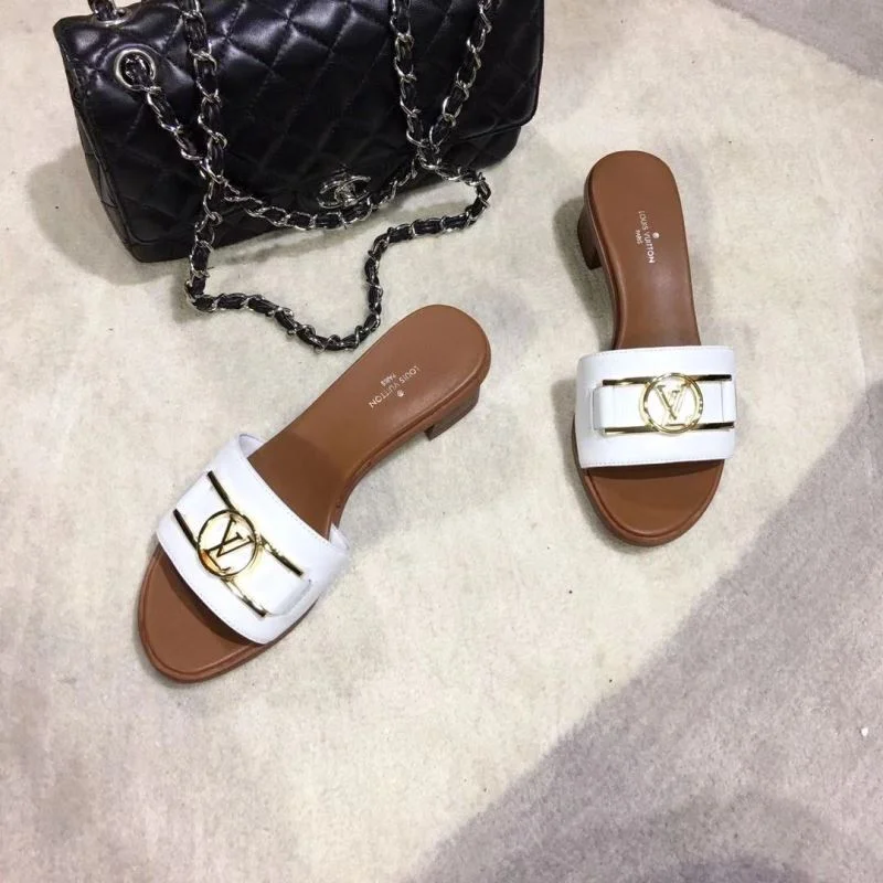 Soft Louis Vuitton Slippers 32210