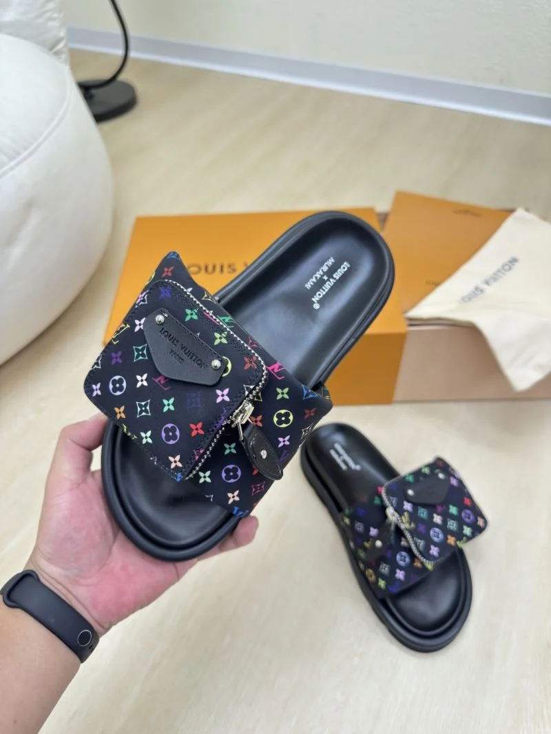 Lightweight Louis Vuitton Slippers 32184