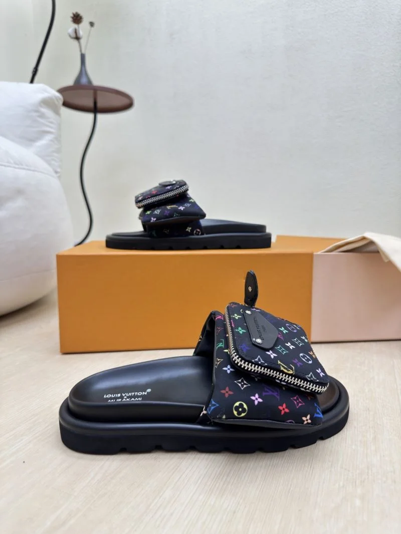 Lightweight Louis Vuitton Slippers 32184
