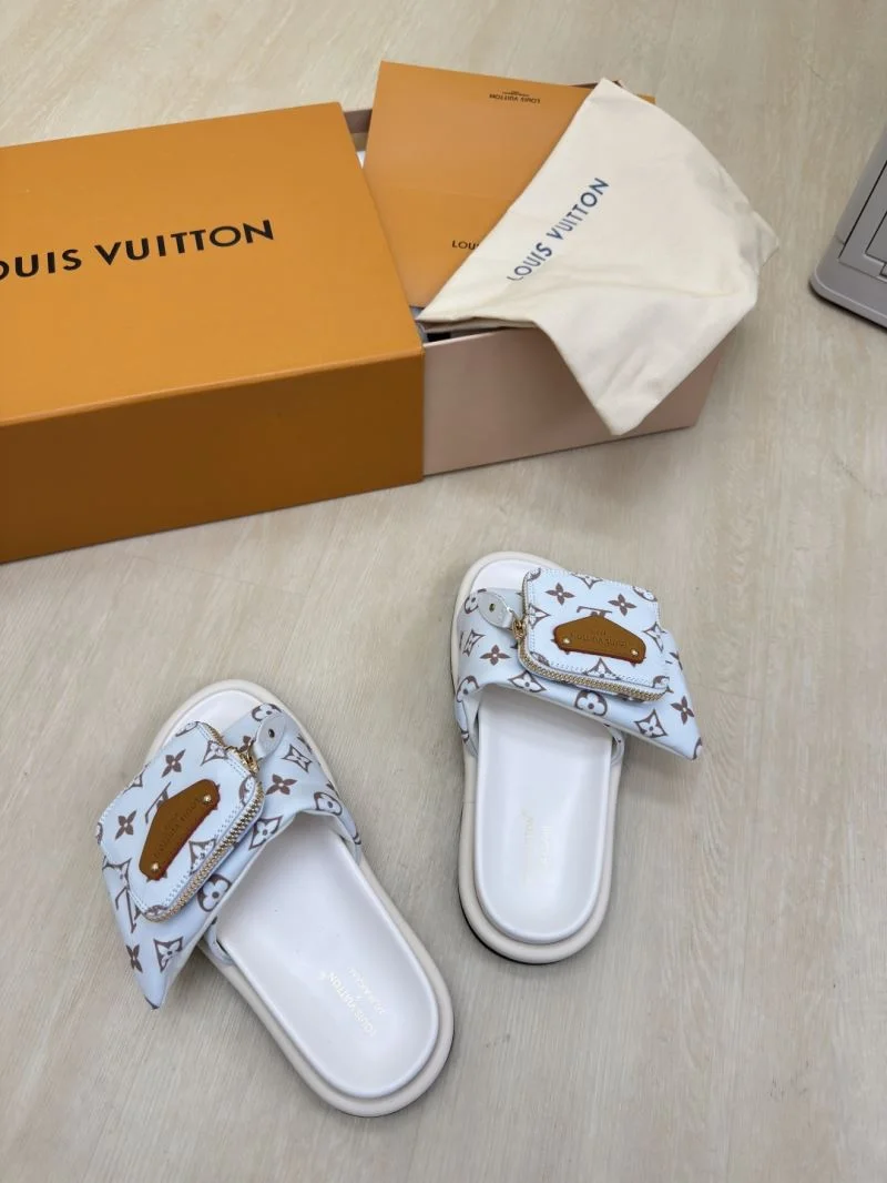 SmartChoice Louis Vuitton Slippers 32178