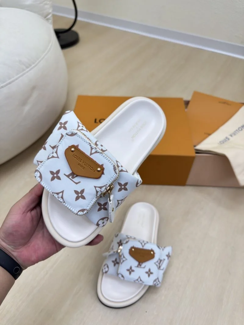 SmartChoice Louis Vuitton Slippers 32178