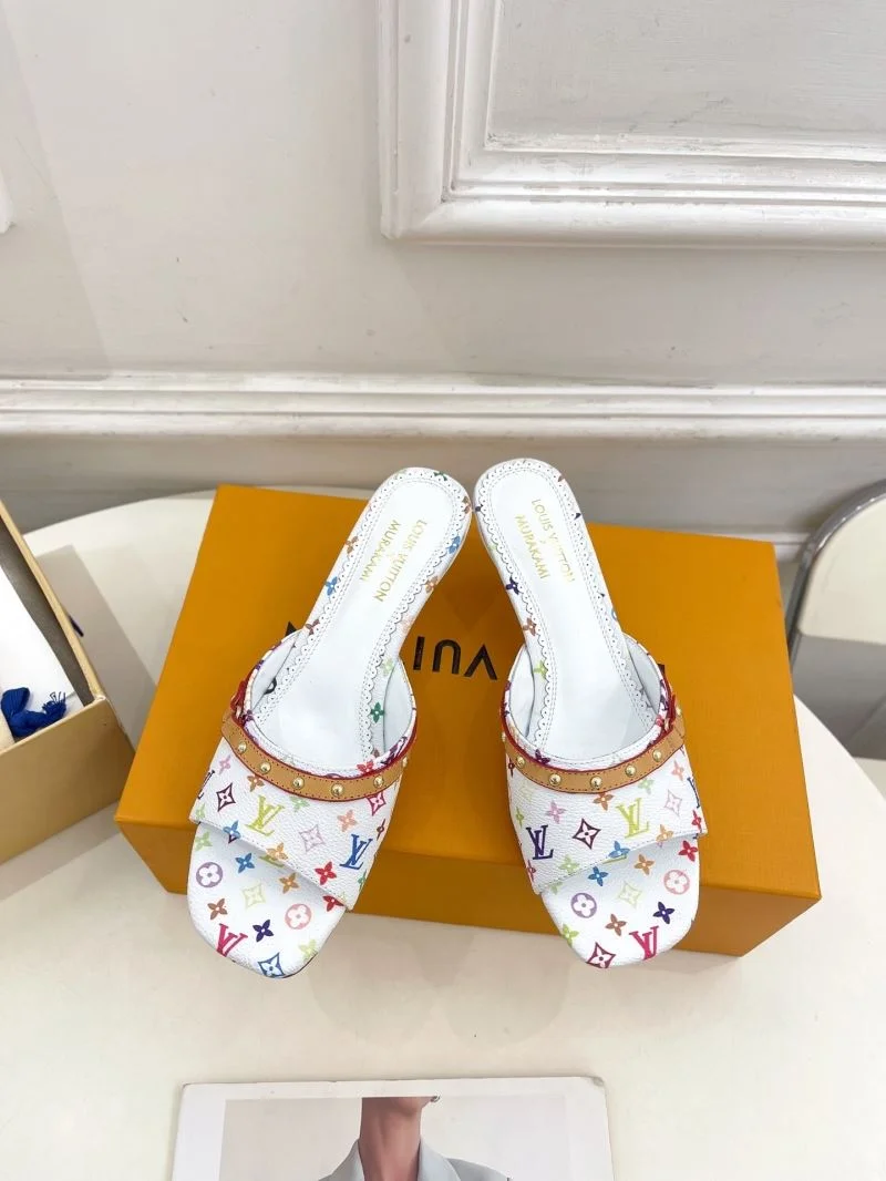 EyeCatching Louis Vuitton Slippers 32187