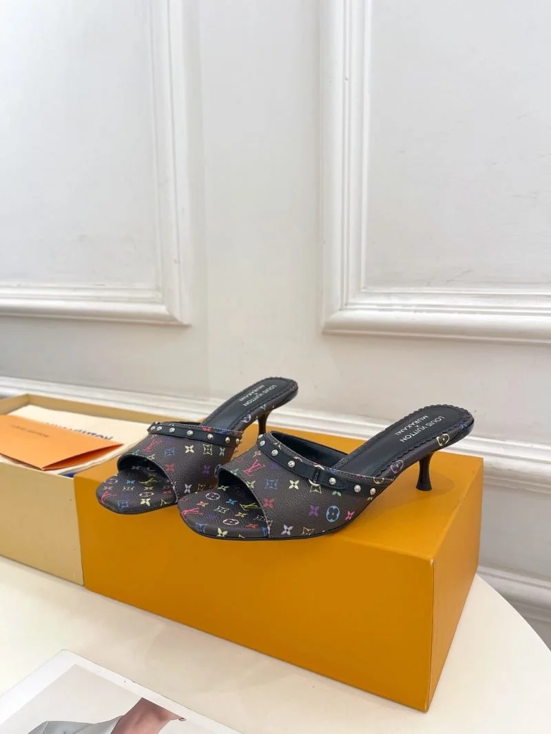Louis Vuitton Slippers Soft 32202
