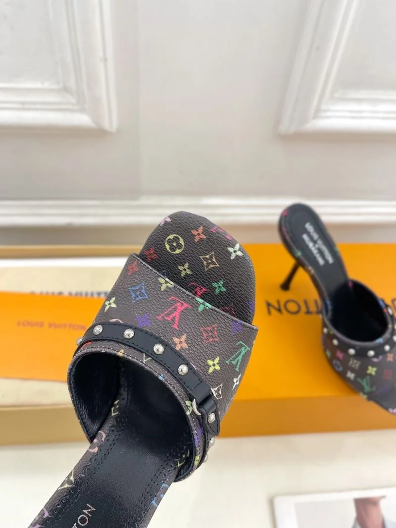 Louis Vuitton Slippers Elegant 32204