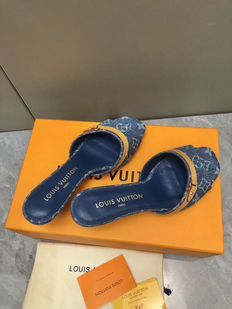 Sustainable Louis Vuitton Slippers 32197