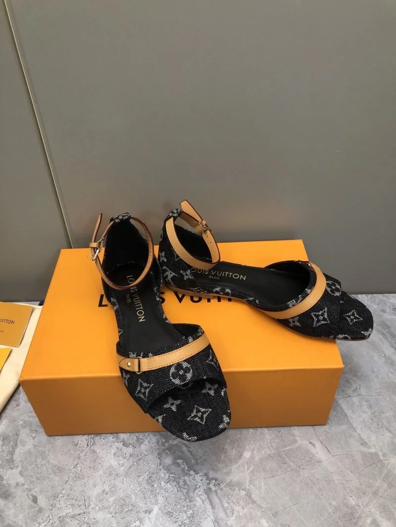 Vibrant Louis Vuitton Slippers 32182