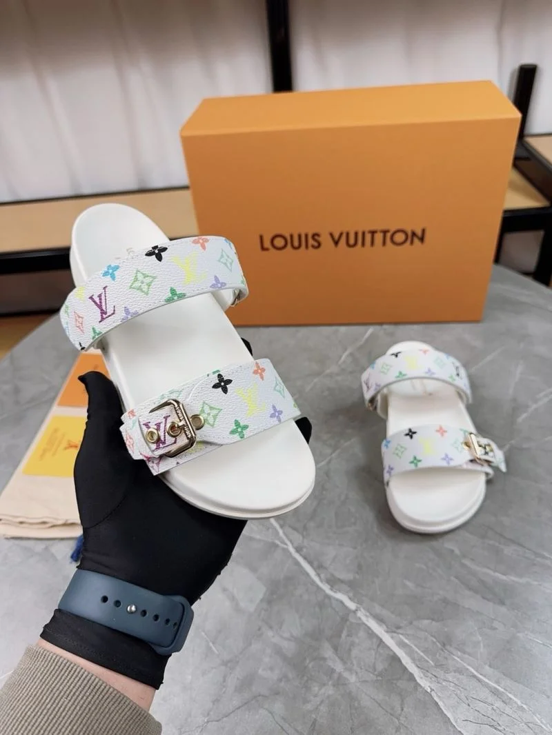 Fashionable Louis Vuitton Slippers 32189