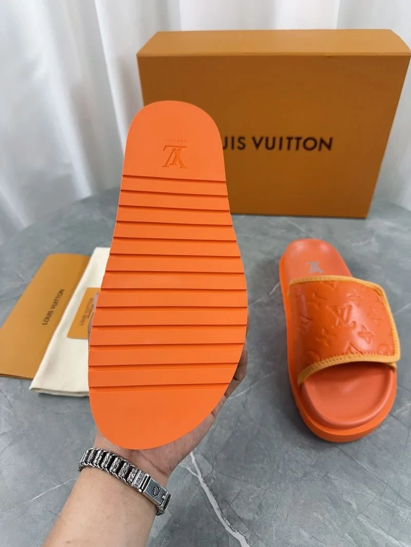 ZipUp Louis Vuitton Slippers 32171