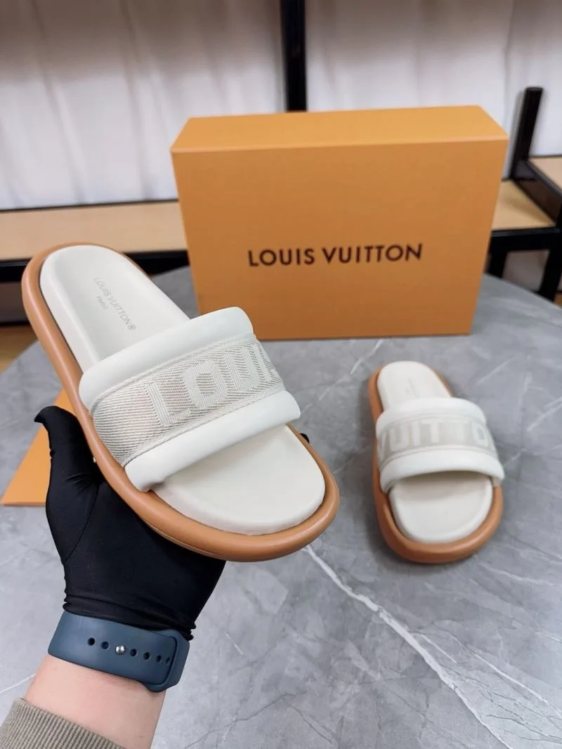 Louis Vuitton Slippers UrbanChic 32173