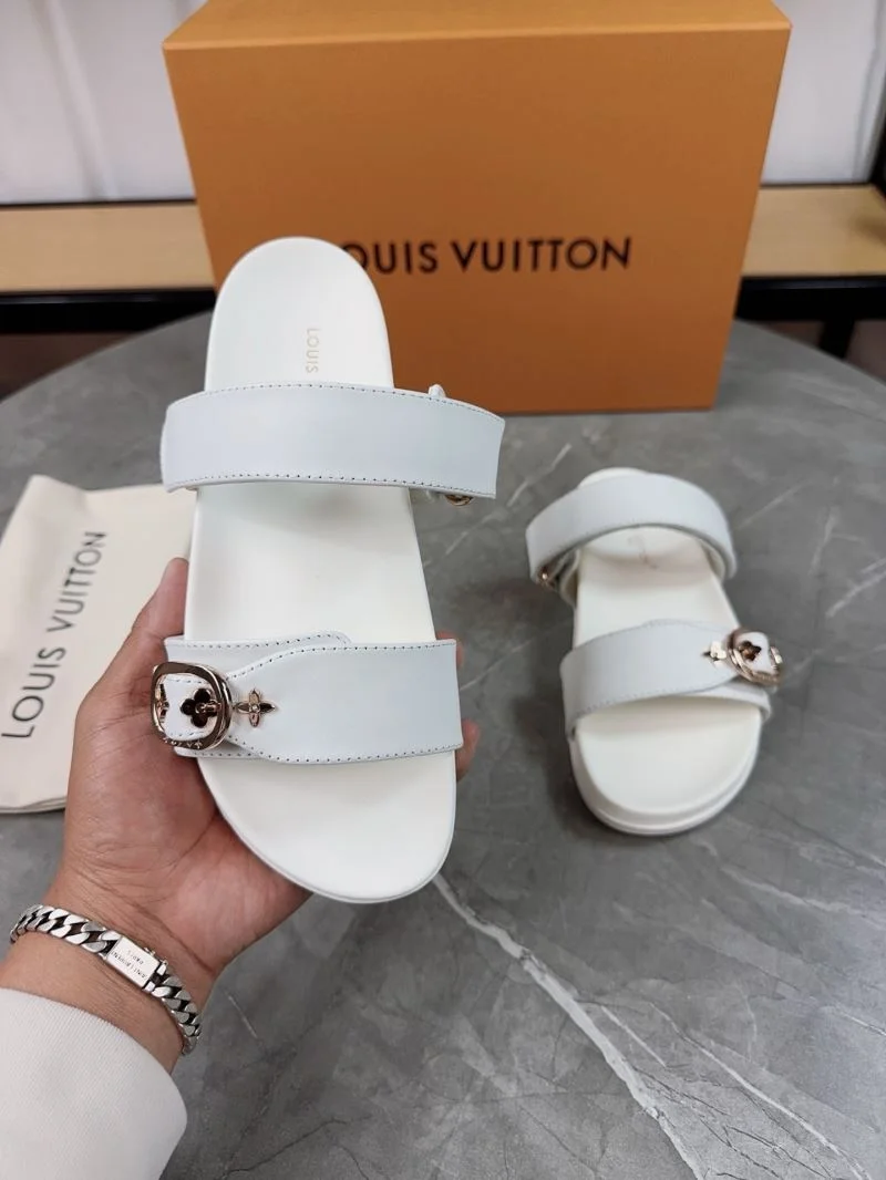 Louis Vuitton Slippers EyeCatching 32167