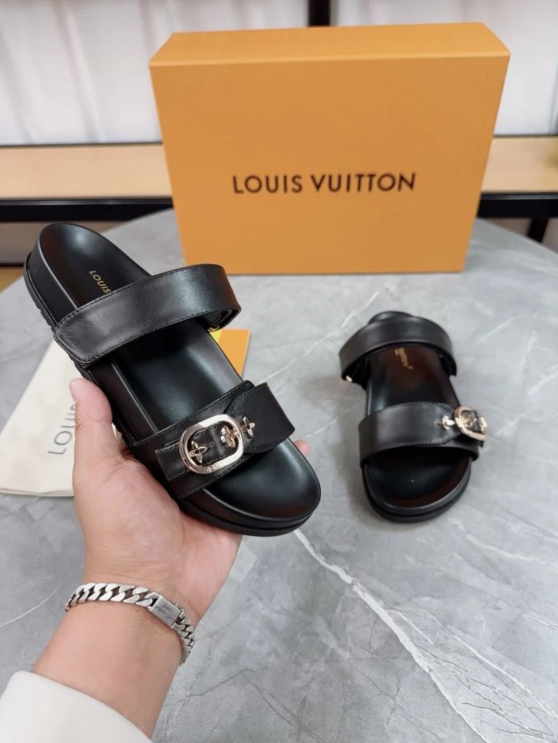 TimelessDesign Louis Vuitton Slippers 32157