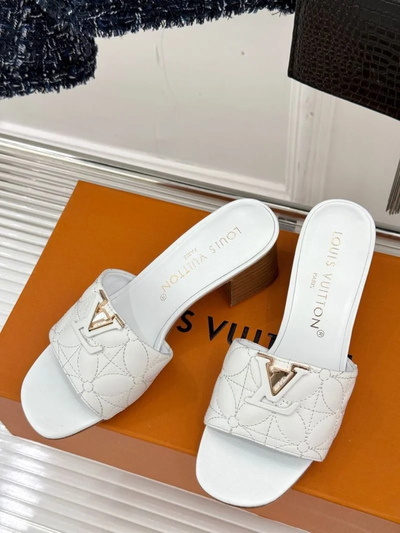 Louis Vuitton Slippers Supportive 32148