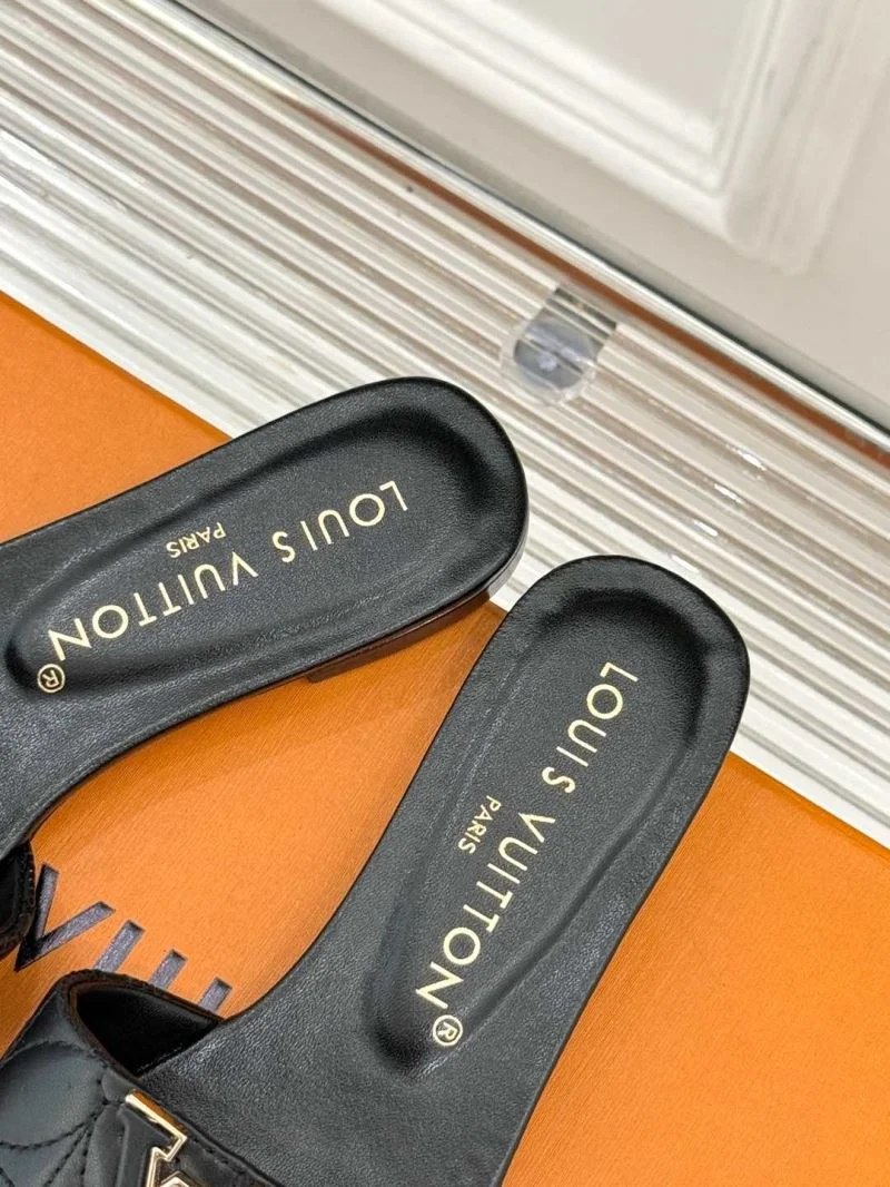 Louis Vuitton Slippers WaterResistant 32166