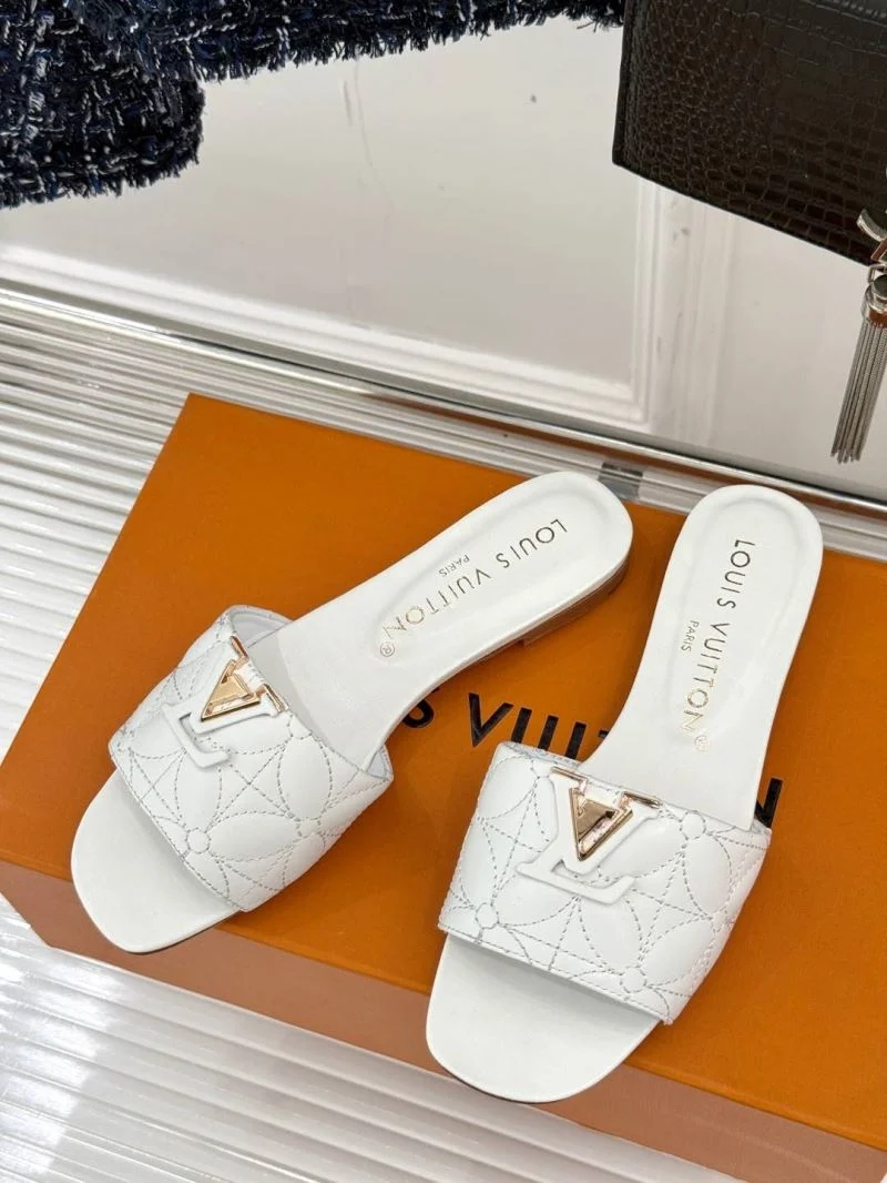 Trendsetting Louis Vuitton Slippers 32163