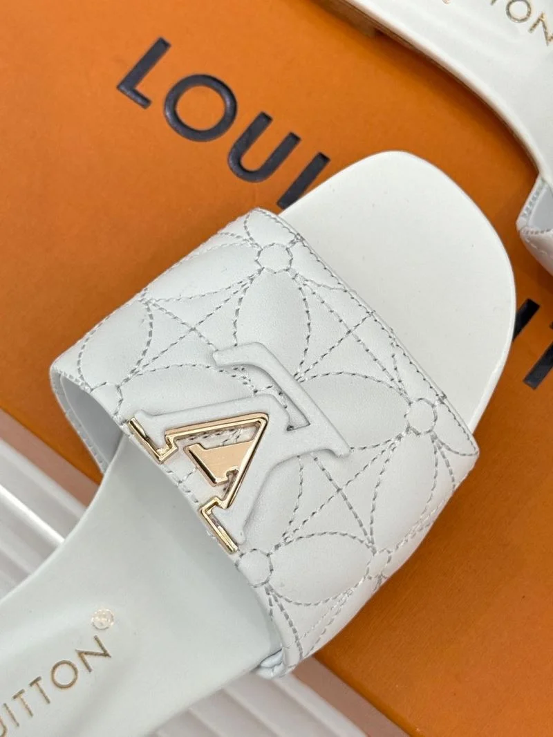 Trendsetting Louis Vuitton Slippers 32163