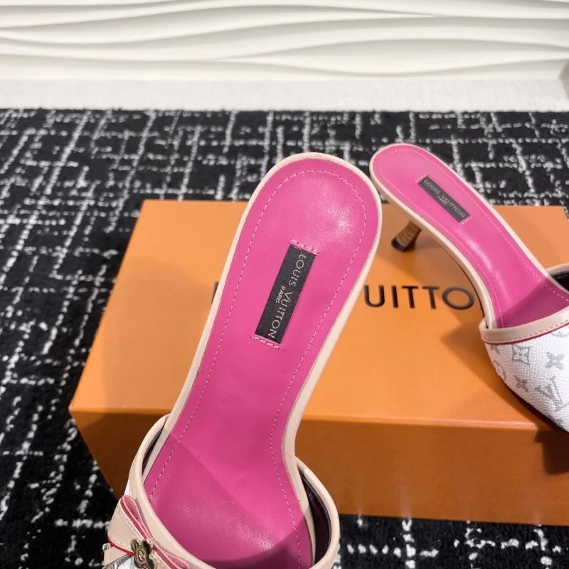 Lightweight Louis Vuitton Slippers 31850