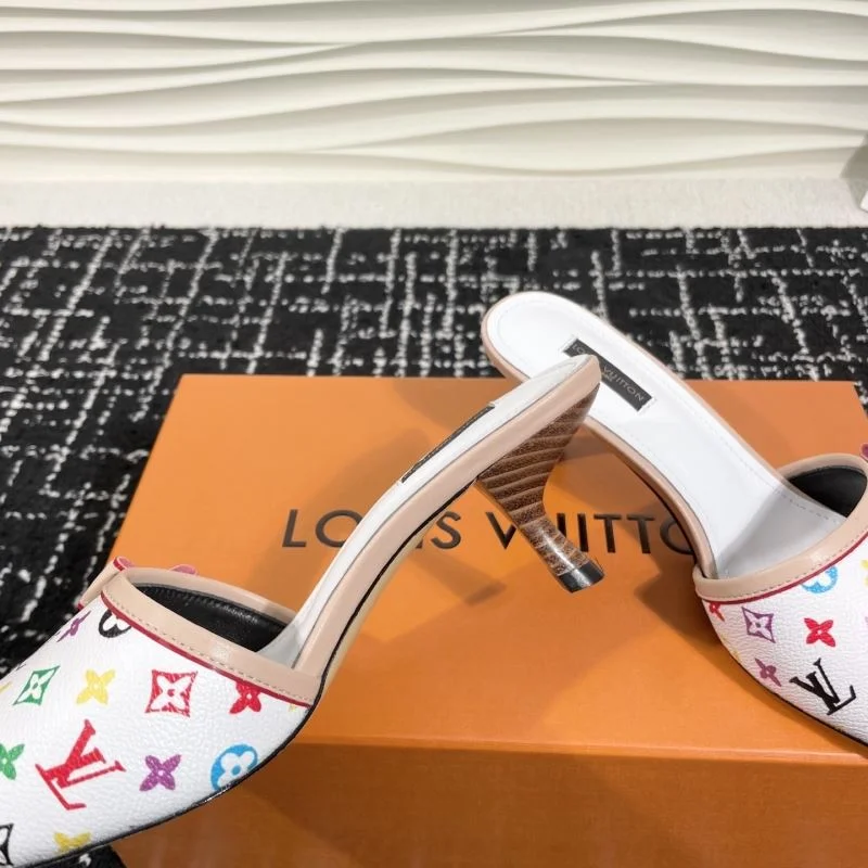 NewStyle Louis Vuitton Slippers 31853