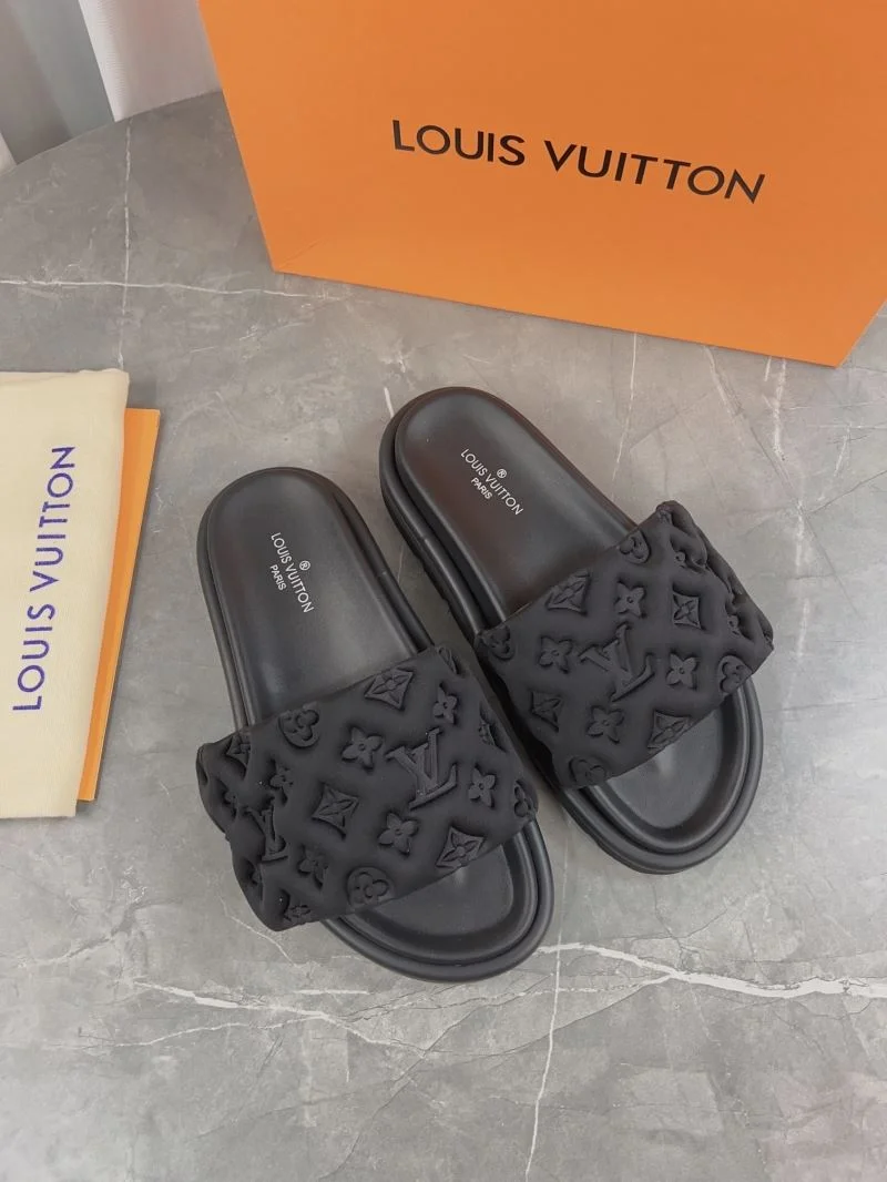 Louis Vuitton Slippers Unique 31840