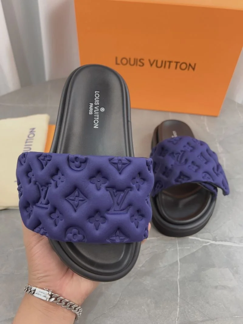 RelaxedFit Louis Vuitton Slippers 31841