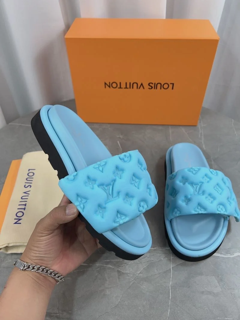 Louis Vuitton Slippers Durable 31820