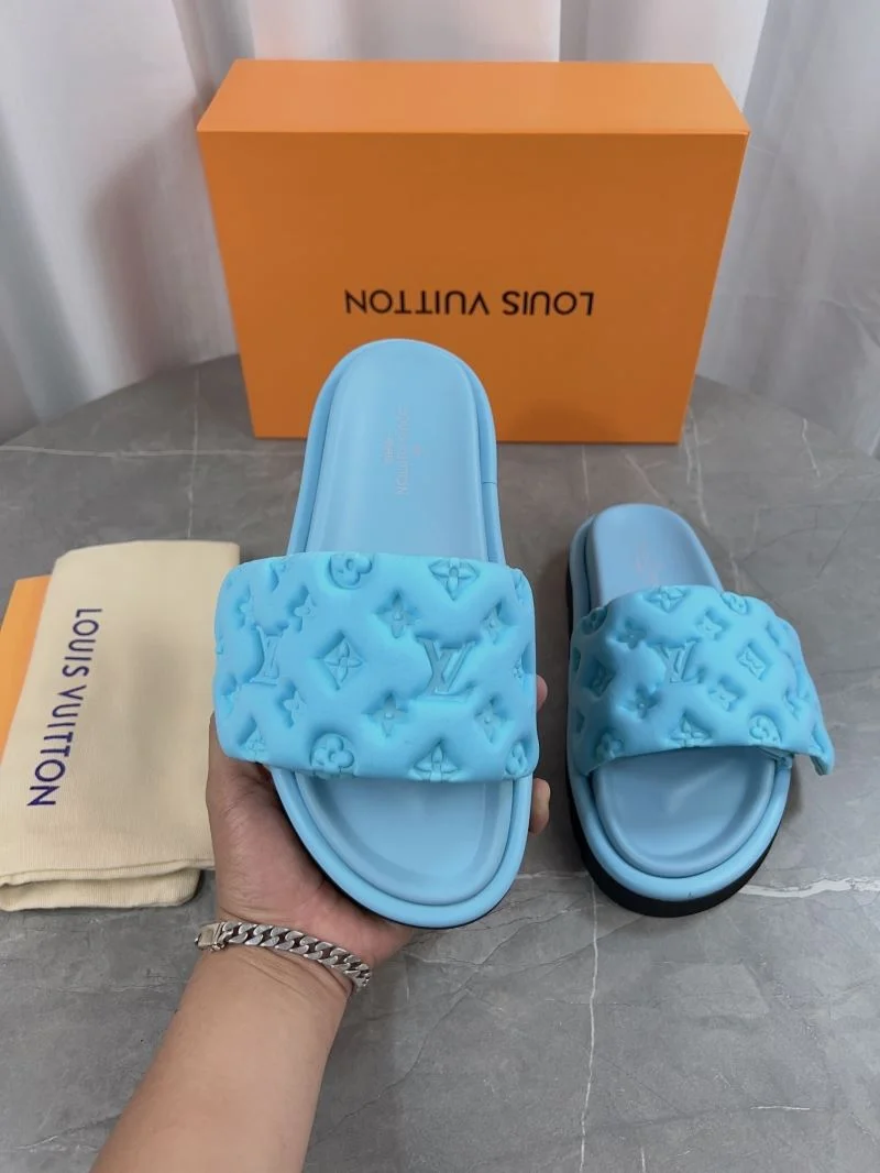 Louis Vuitton Slippers Durable 31820
