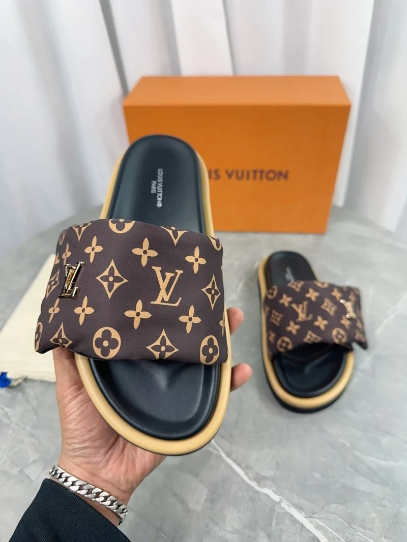 Louis Vuitton Slippers ModernLook 31831