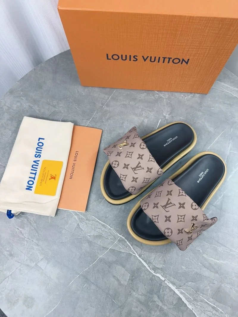 Louis Vuitton Slippers Compact 31824