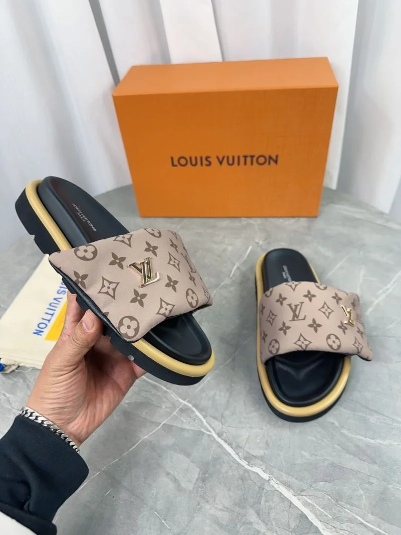 Louis Vuitton Slippers Compact 31824