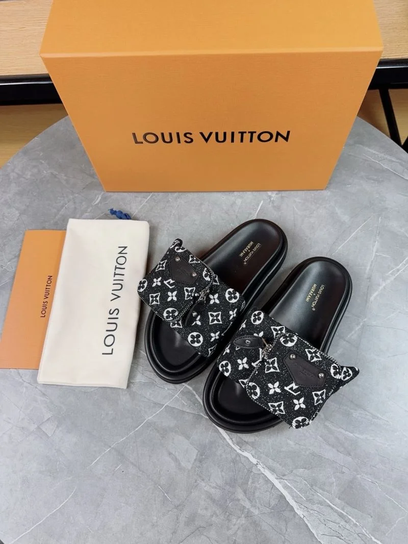 Stylish Louis Vuitton Slippers 31833