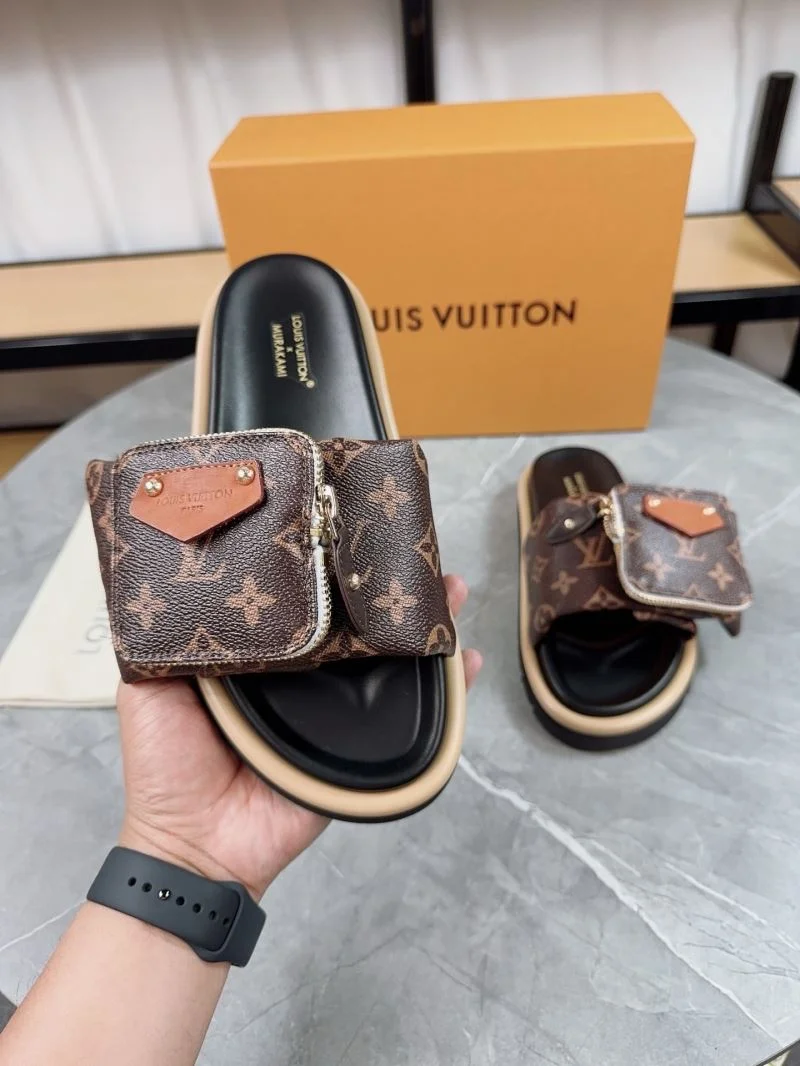 FreshLook Louis Vuitton Slippers 31818