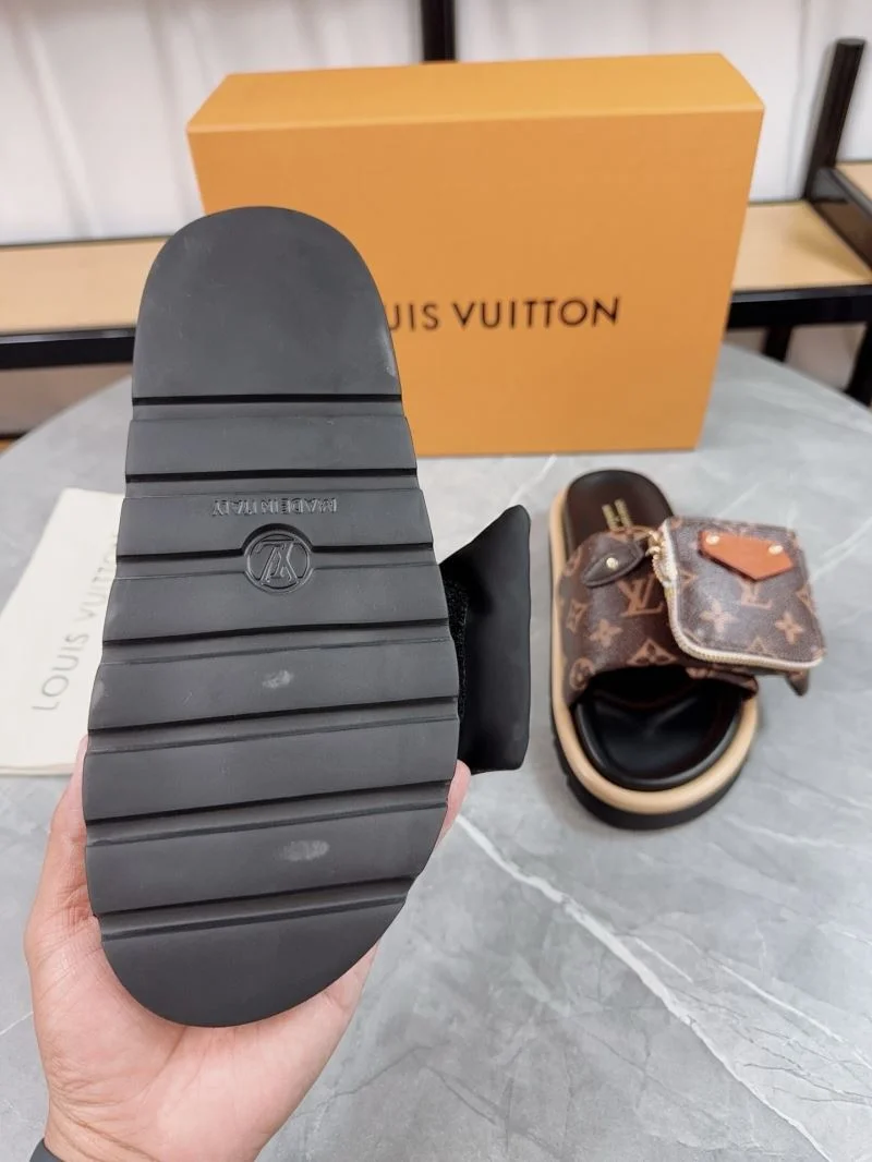 FreshLook Louis Vuitton Slippers 31818
