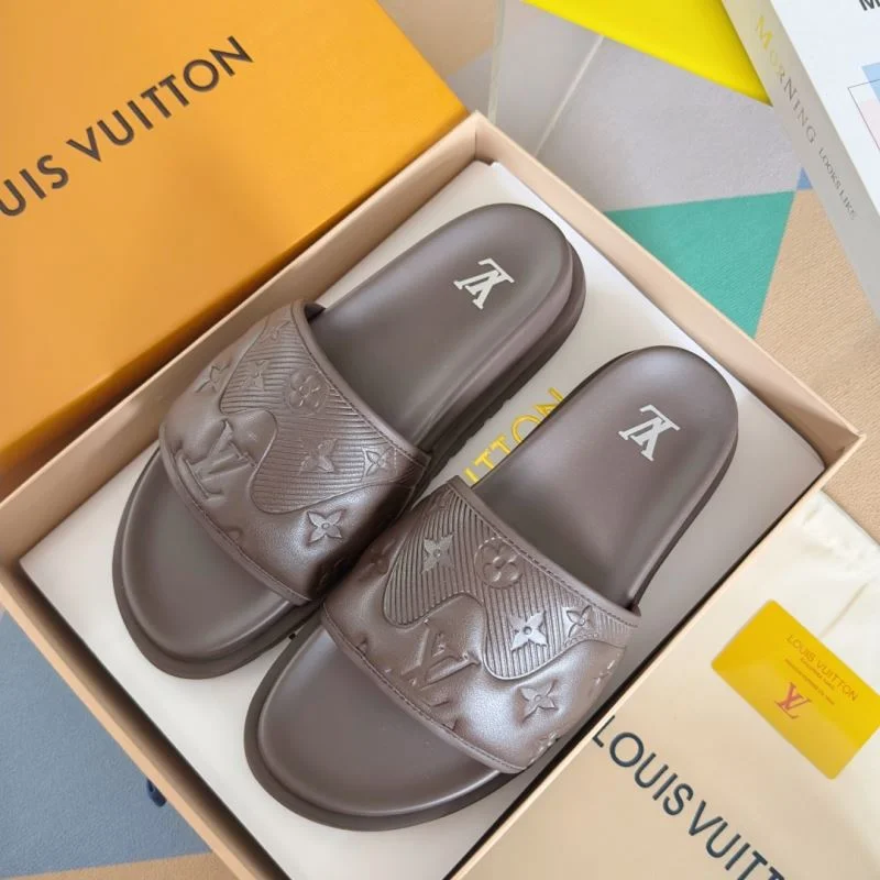 Louis Vuitton Slippers Trendsetting 31816