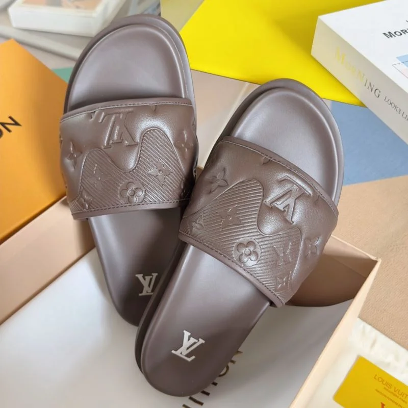Louis Vuitton Slippers Trendsetting 31816